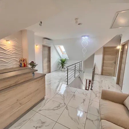 Bed and Breakfast Antmann Bor Terasz Szallas *