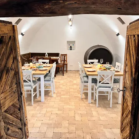 Bed and Breakfast Antmann Bor Terasz Szallas