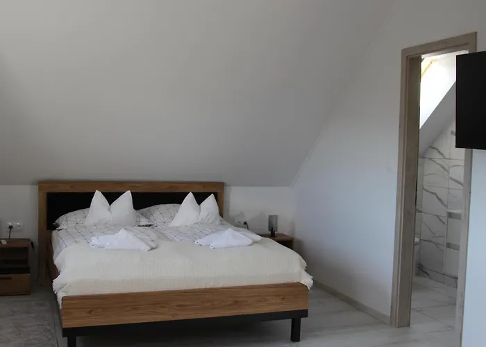 Antmann Bor Terasz Szallas Bed & Breakfast